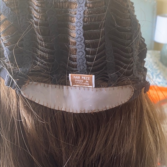 Godiva wig - Picture 4 of 4